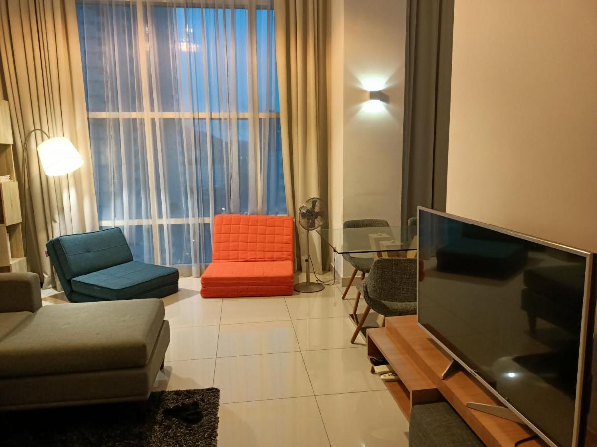 Duplex Condo@Maritime 8 Джорджтаун Экстерьер фото