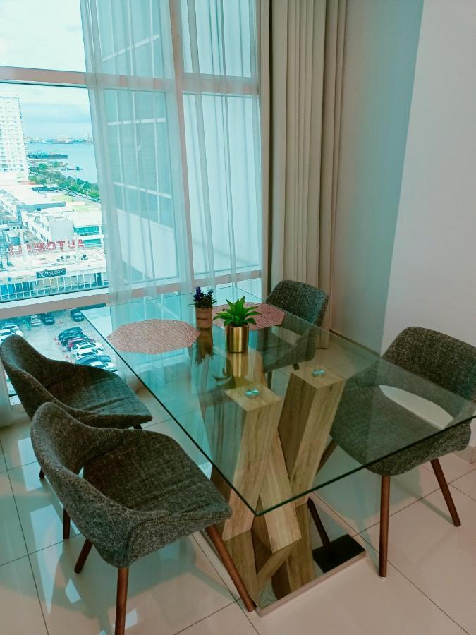 Duplex Condo@Maritime 8 Джорджтаун Экстерьер фото
