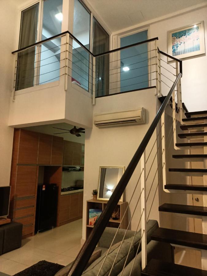 Duplex Condo@Maritime 8 Джорджтаун Экстерьер фото