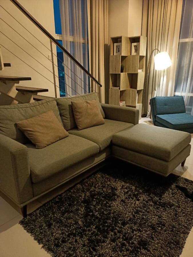 Duplex Condo@Maritime 8 Джорджтаун Экстерьер фото