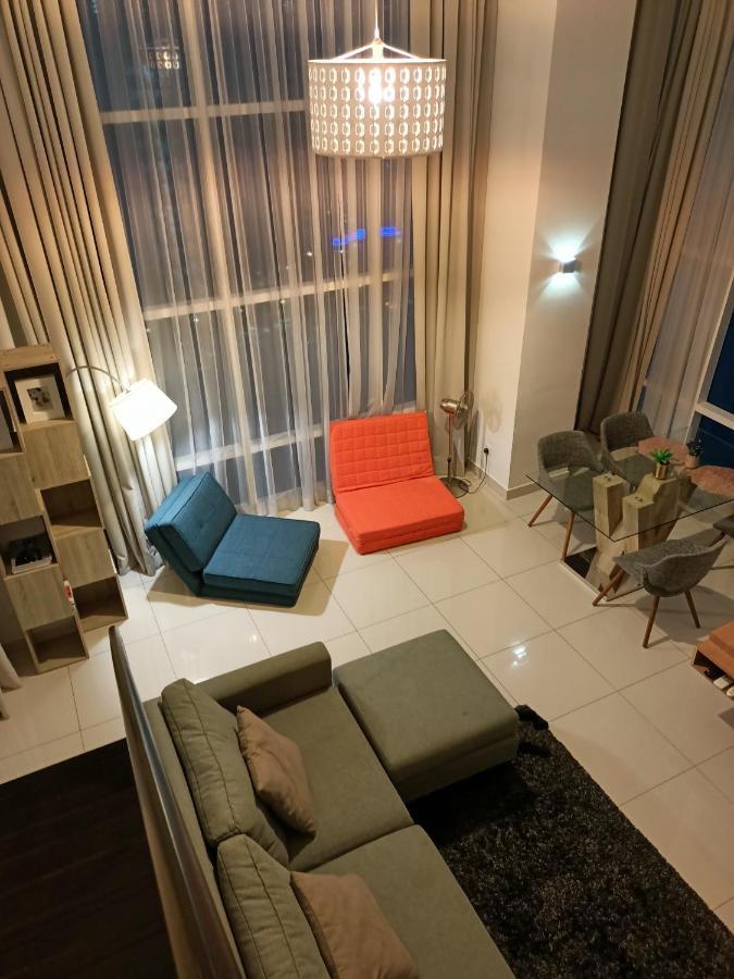 Duplex Condo@Maritime 8 Джорджтаун Экстерьер фото