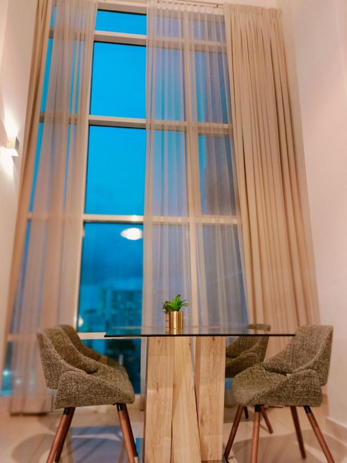 Duplex Condo@Maritime 8 Джорджтаун Экстерьер фото